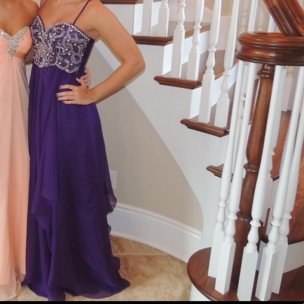 PROM DRESS - Picture 2 of 2